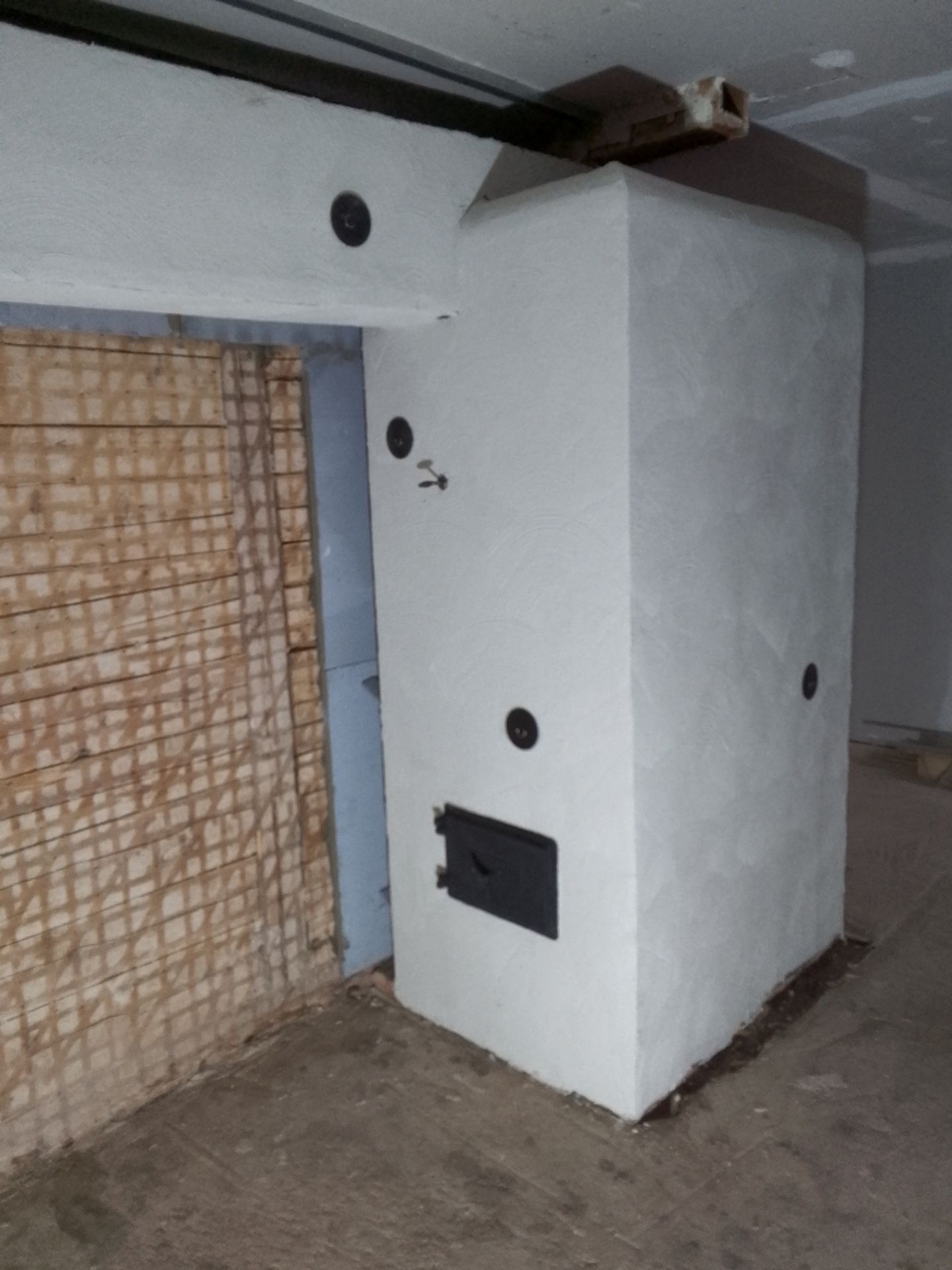 SLOMO OÜ Pottsepp Tallinnas, Pliidid, Tellisahjud, Moodulahjud, Korstnad Tallinn ja selle lähiümbrus